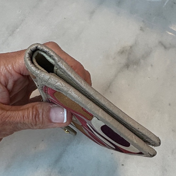 Coach Madison Op Art Sateen Compact Wallet - Picture 7 of 16